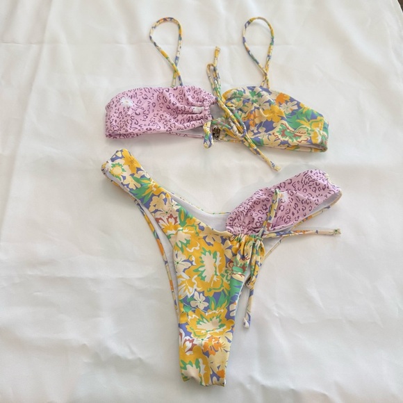 Floral Bikini Size Medium EUC - Picture 1 of 7